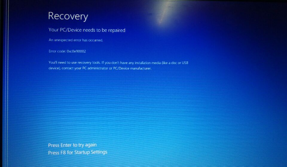 window 11me indica error status 0xc0e90002. 9d50c1f7-4fc1-4045-9913-14586eabc227.jpg
