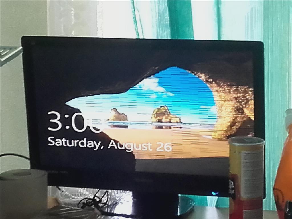 Windows 10 keeps getting a pixelated BSOD 9d63ea56-1977-4af1-976c-5abf8acb5844.jpg