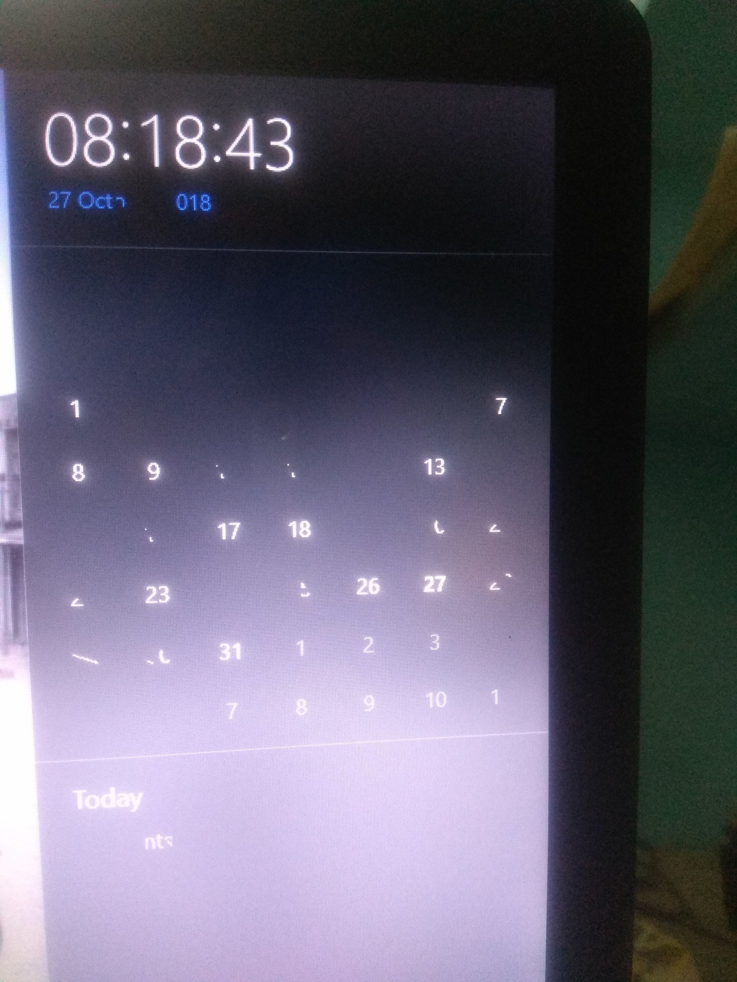 Windows is showing broken GUI. I don't know how to define this issue. Please look at the... 9edbb09d-a038-4391-9f19-67de95f60d8e?upload=true.jpg