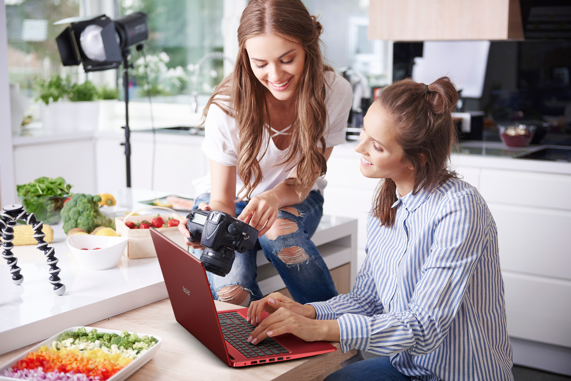 New Acer ConceptD portfolio, Spin 3 series, gaming notebooks and more 9f0f816caf38705dff3f81ae1b2aec34.jpg