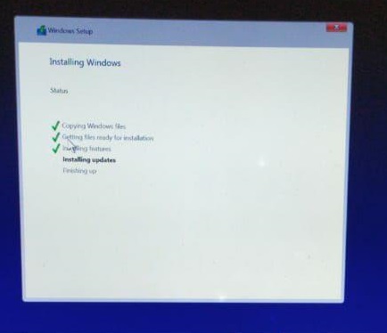 Windows 10 clean installation stuck on 'copying windows files' for a long time. a47a40ab-512f-414d-ae6d-6832f9bb99fb?upload=true.jpg