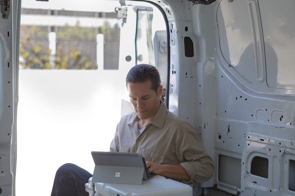 Surface Go with LTE Advanced available now a8f4caeb757217f55f5cc02eca8e6366-1024x682.jpg