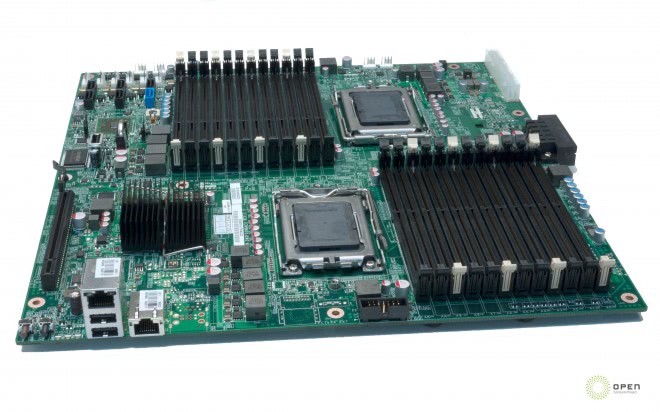 Your PC is not compatible with Windows 11? Here are your options! amd-motherboard-660x412.jpg