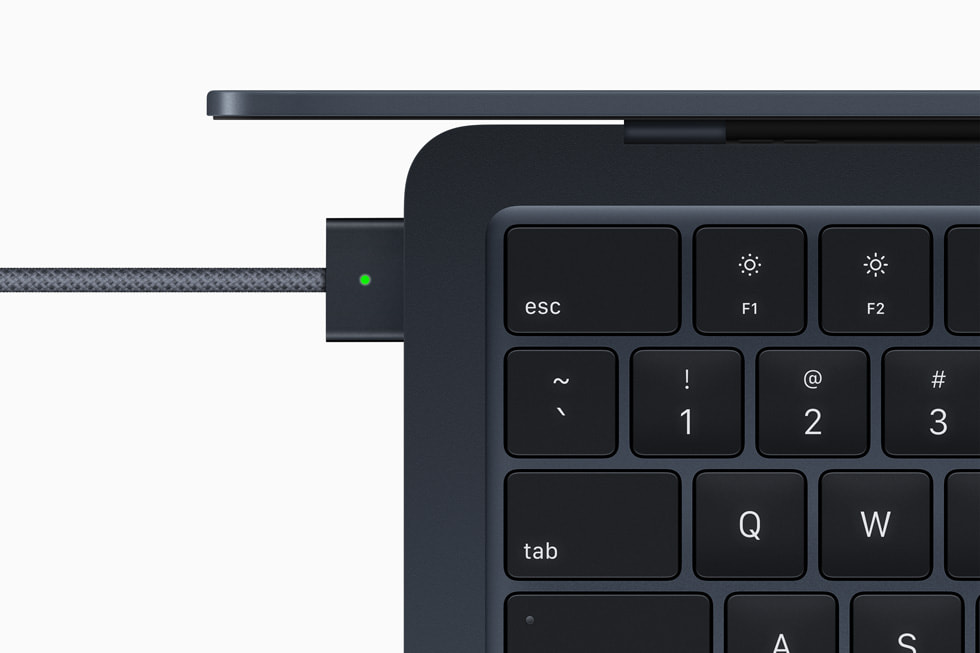 macbook air m2 install issues Apple-MacBook-Air-M2-availability-July-2022-MagSafe_big.jpg.large.jpg