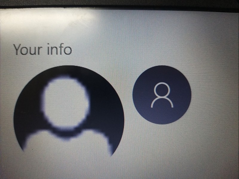 Microsoft Account- Tried to fix a blurry image, now I have 2 images. b48c7e18-1e3c-4a97-9c1b-6f992aebfb62?upload=true.jpg