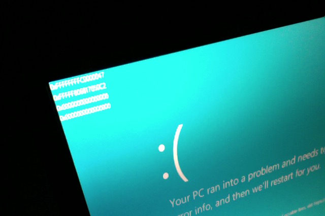 WHY I GET BSOD but it has detail bd89dda1-0fee-4b44-a81b-e685bb8d5e06?upload=true.jpg
