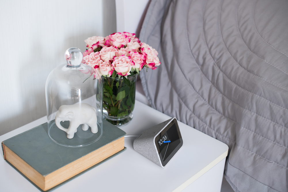 What is new for Google Assistant at CES 2019 Bed_Sidetable_Bright_Flowers_Analog_1.max-1000x1000.png