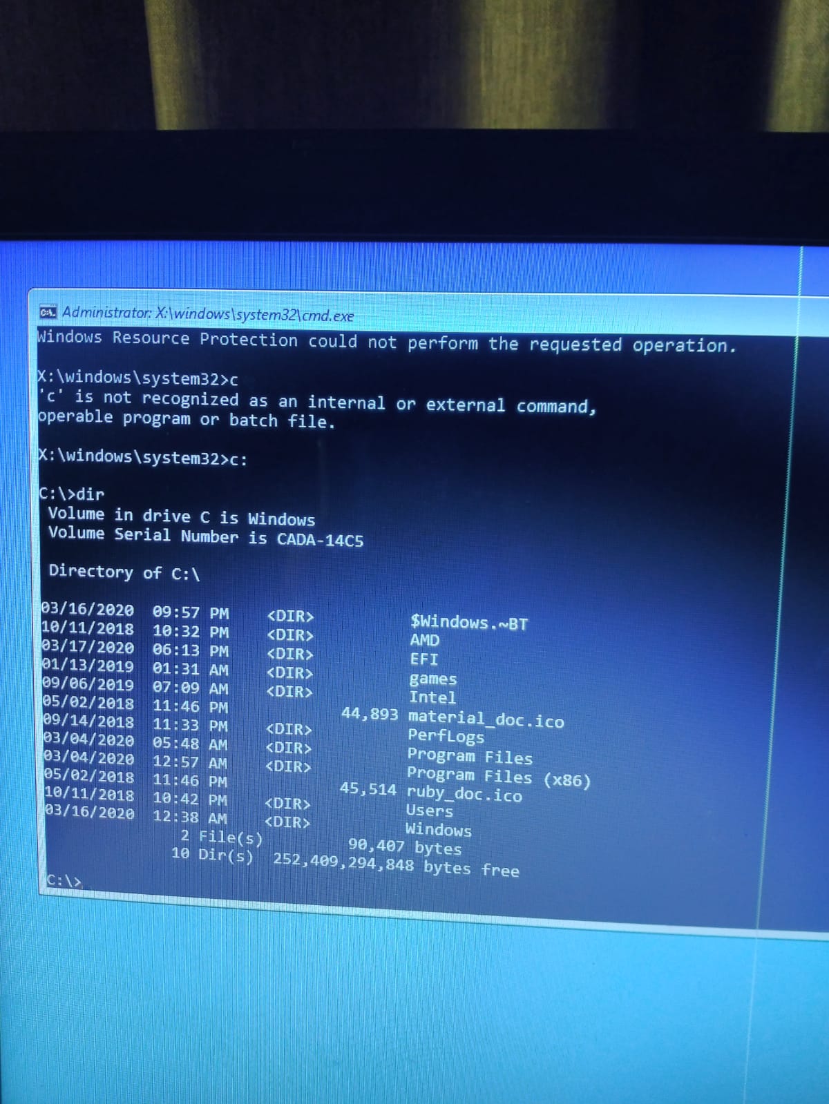 Cant seem to start up or run in safe mode bfd2ab1c-e7cd-45db-9664-2b1676e36962?upload=true.jpg