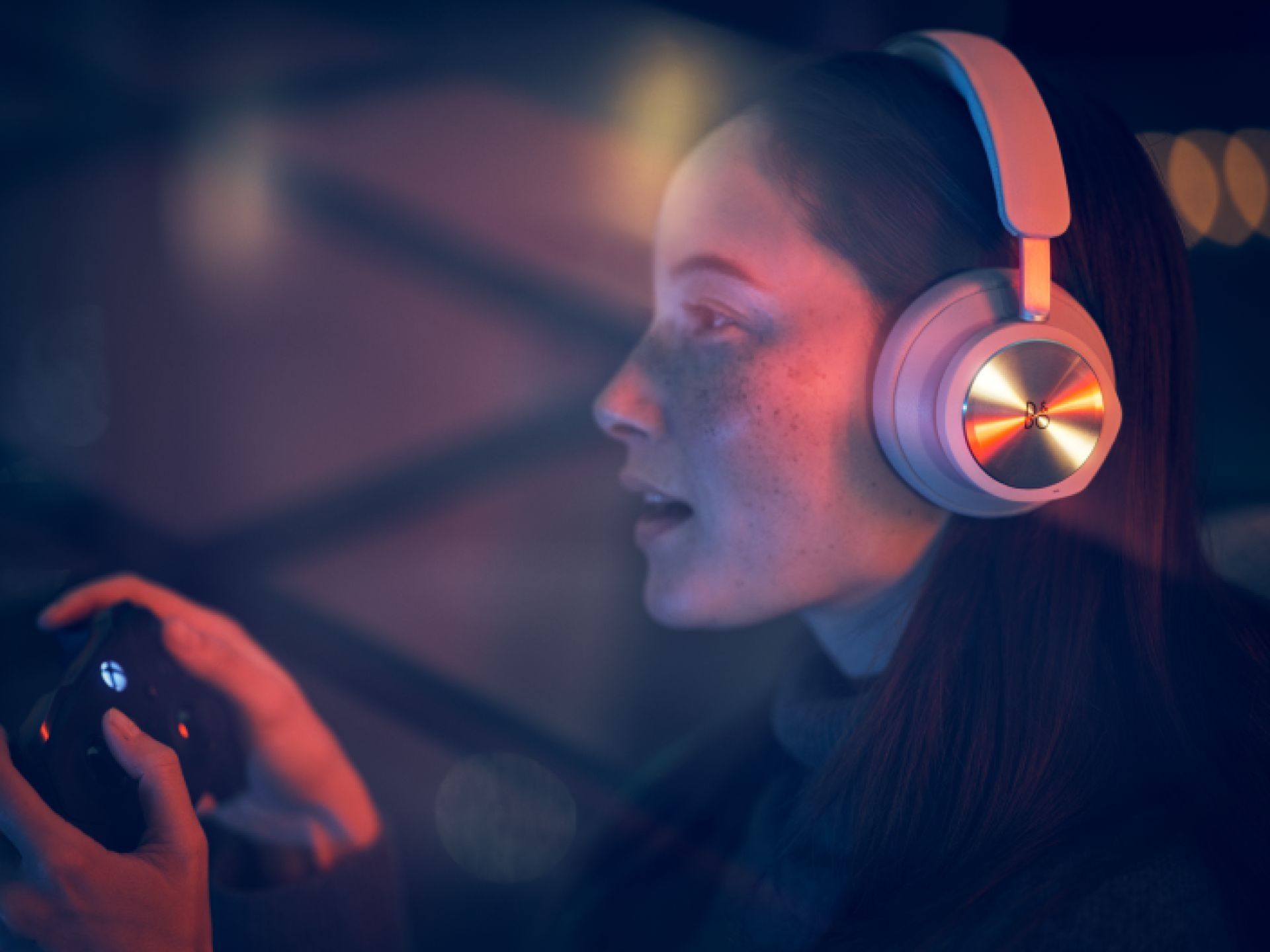 New Bang & Olufsen Beoplay Portal Wireless Headphones for Xbox BO_PORTAL_JOHALL_018_JPG.jpg