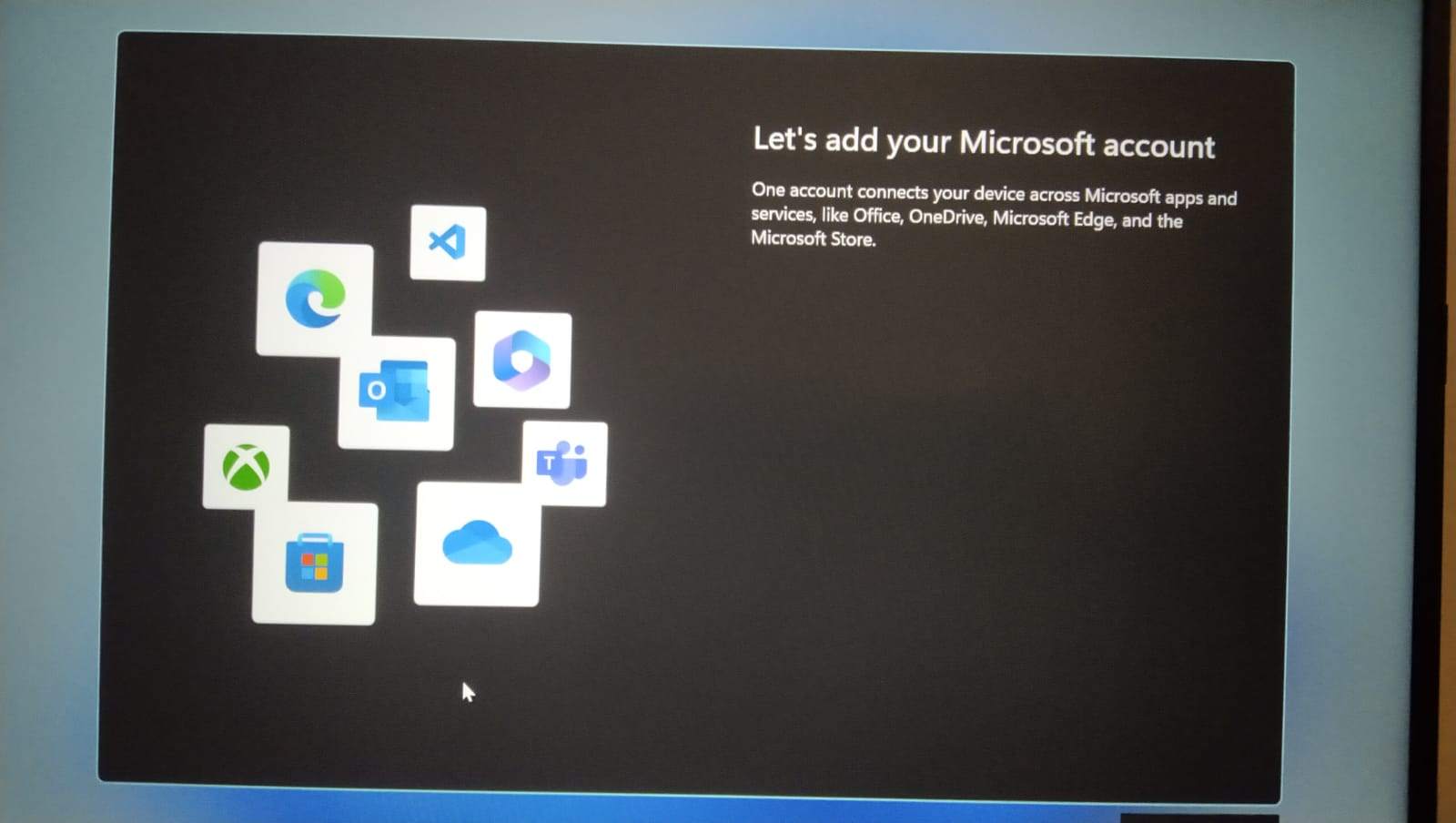 My laptop screen just got stuck on a Microsoft account page while I was setting up. bym6Hz2Iv%2bPvYXi17uTpnGIHpnFQv5jEt9TFVRZzcNC8I09K1tqS5W5y1tXxy6YYMXIBeWnI85mqolQFQv5NSAtkCpM%3d.jpg
