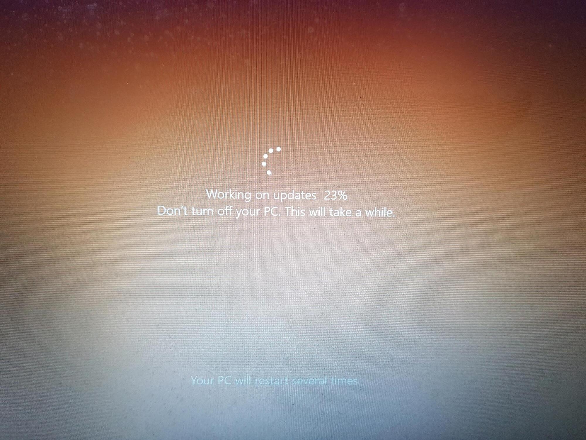 Cannot update from Windows 10 1803 to upper version. cf930d58-8023-47ef-909b-be5fa1d7c8b2?upload=true.jpg
