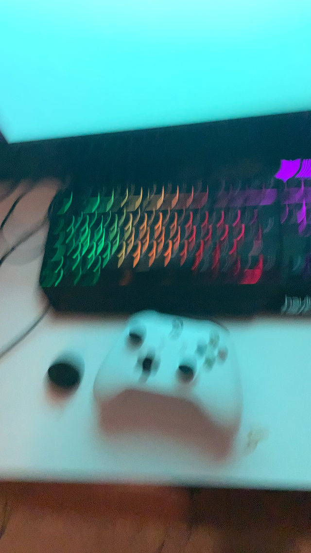 something is wrong with my pc and this pops up i can’t do anything but shut off my pc off... CmrByHPItpyQtKoXYmaMOCJ0TUk9M3r5gFyXO2QHvBo.png