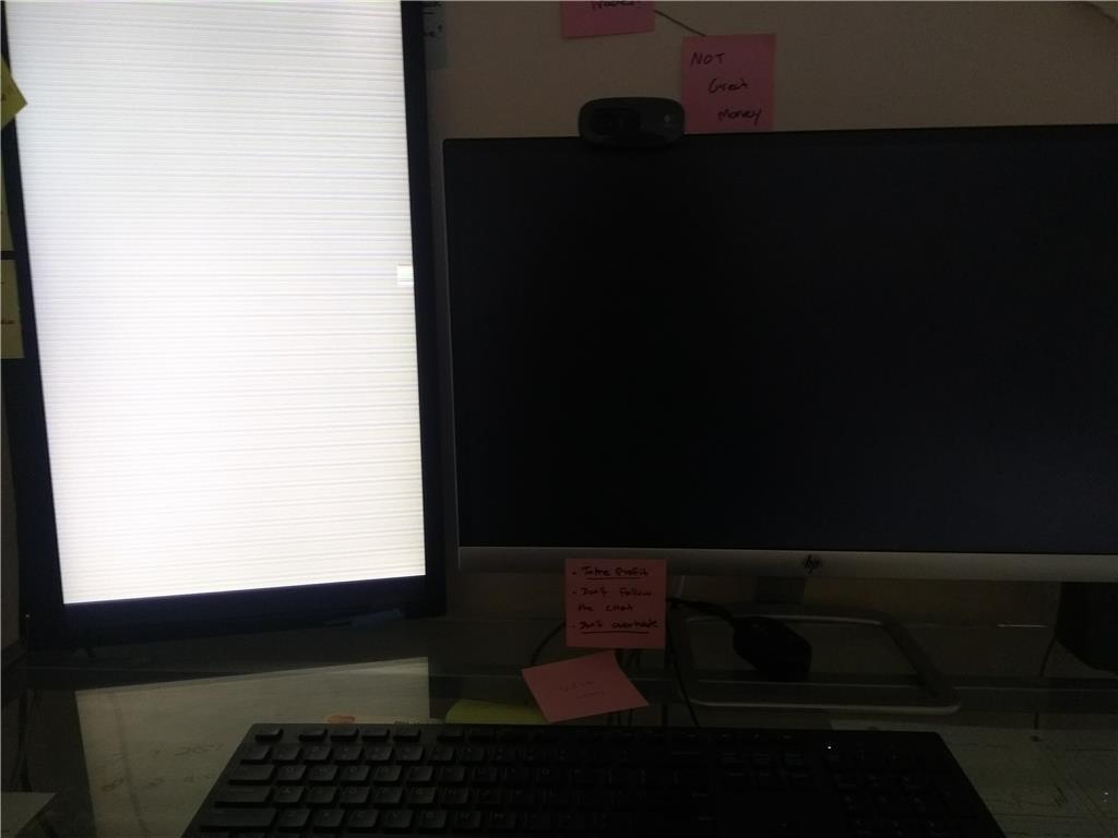 Windows 10 Lock screen glitches / Desktop glitches when leaving computer awake for more... d44aa42b-2fba-4b1d-ba34-bcdfa70ebf39.jpg