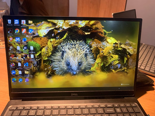 Windows bar is not appearing d5mp0k47o0z91.jpg
