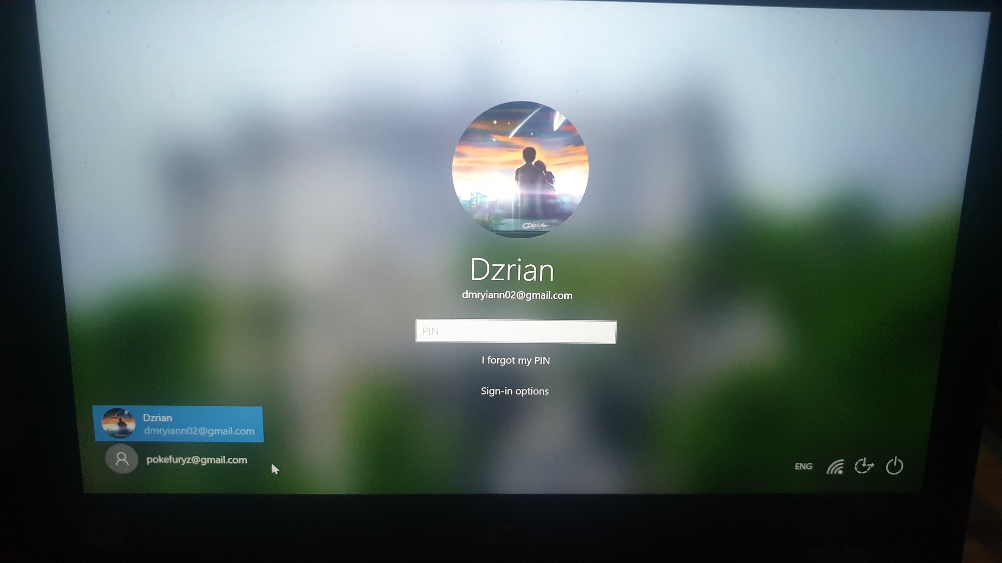 User logins disappeared from login screen ddc0e9f1-880f-4ec4-bac9-6afde3a1de14?upload=true.jpg