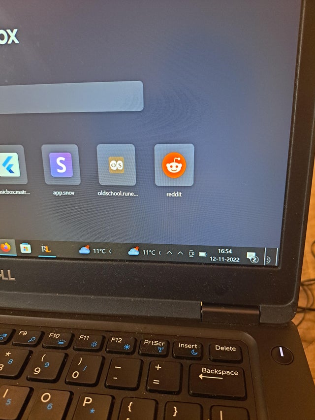 any one else tasks balks randomly glitch out? dm7fuhfzskz91.jpg