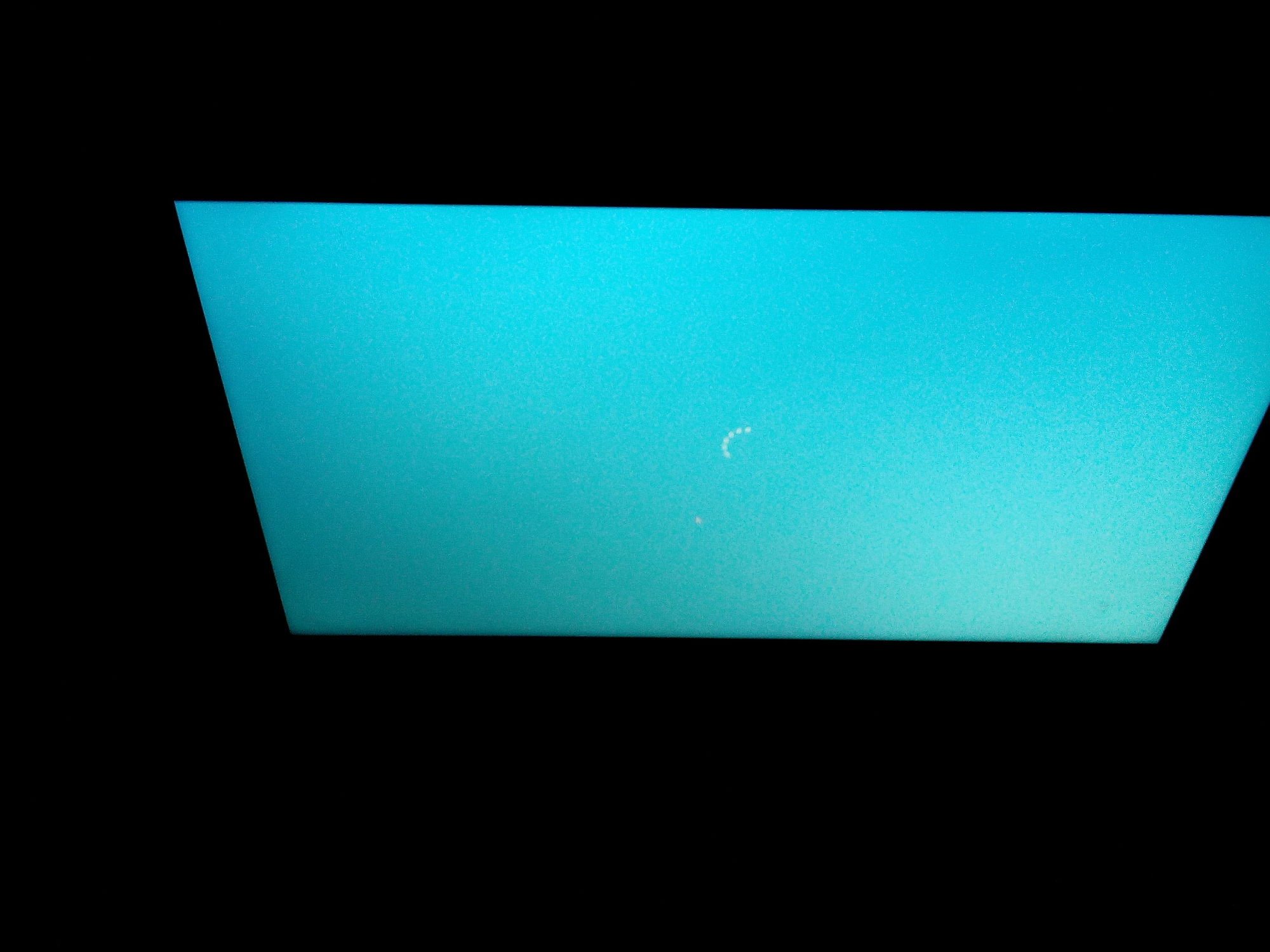 So apparently i have a problem that has to do with my windows loading e43117ee-f298-45a3-88d1-95b34ea71438?upload=true.jpg