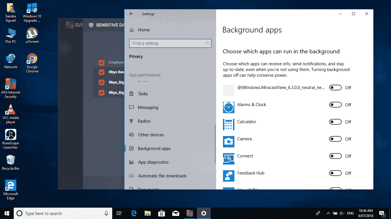 Microsoft MiraCast what is it and why is it running in background ? e433e762-f372-4342-83b6-7a961981e8cd?upload=true.png