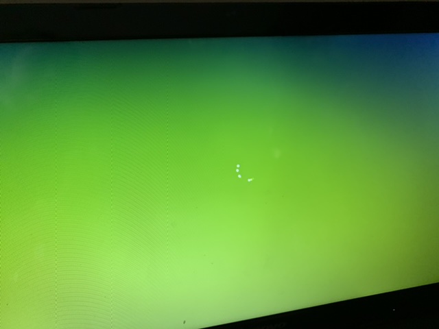 Windows 10 Boots to yellowish screen and gets stuck e7e91da7-c83e-432d-b855-114e6d70cd8c?upload=true.jpg