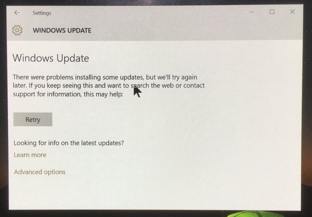 Windows 10 Update Stuck In Retry Loop F5jBC.jpg