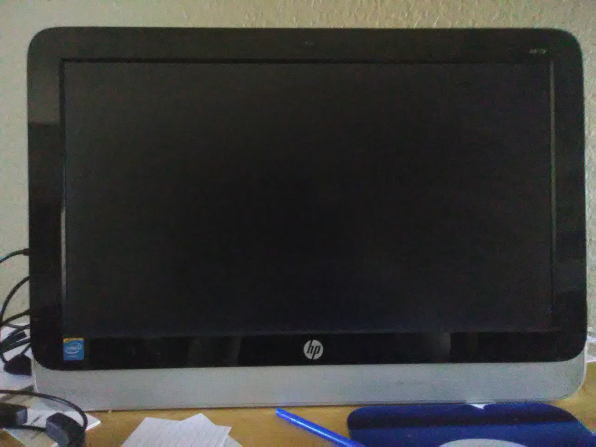Mg computer screen is stuck fa310c13-e834-4ee3-bab9-8f5df7cbdb80?upload=true.jpg