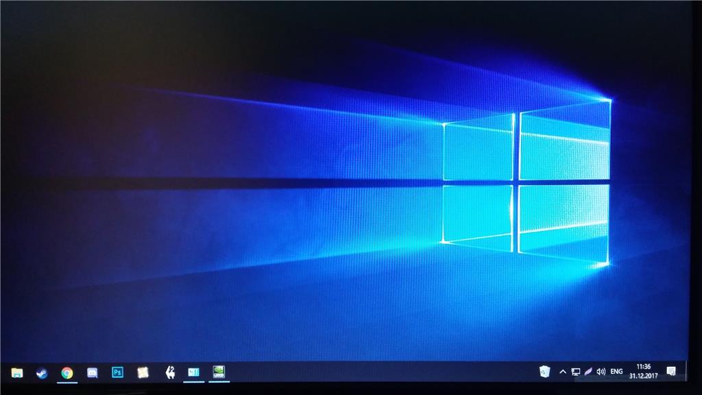 Second Monitors colors are messed up after Windows 10 update fbeaaad3-7f61-49df-9c81-6e9e8467c1cd.jpg