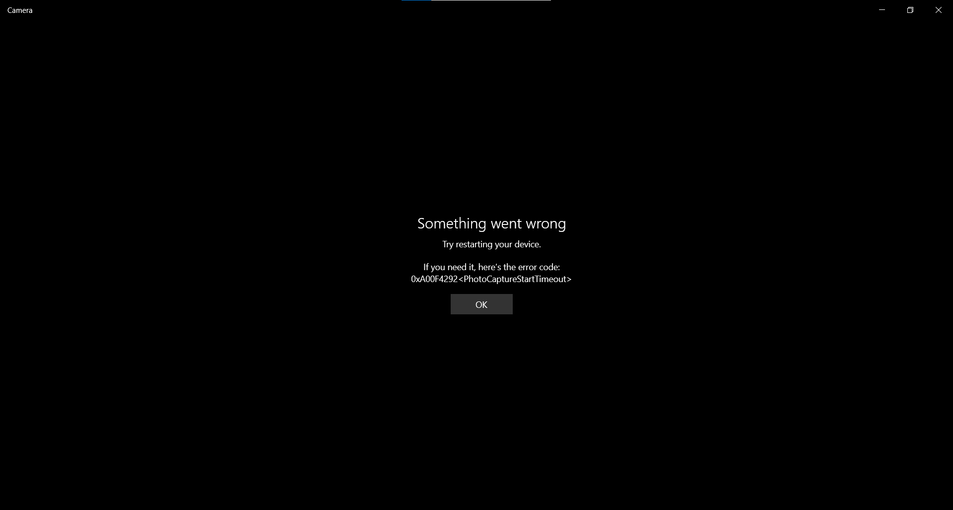 In-built camera displaying blank screen despite camera indicator is on along with "Camera... ff51793b-c7df-4833-9a98-01d9af307648?upload=true.png