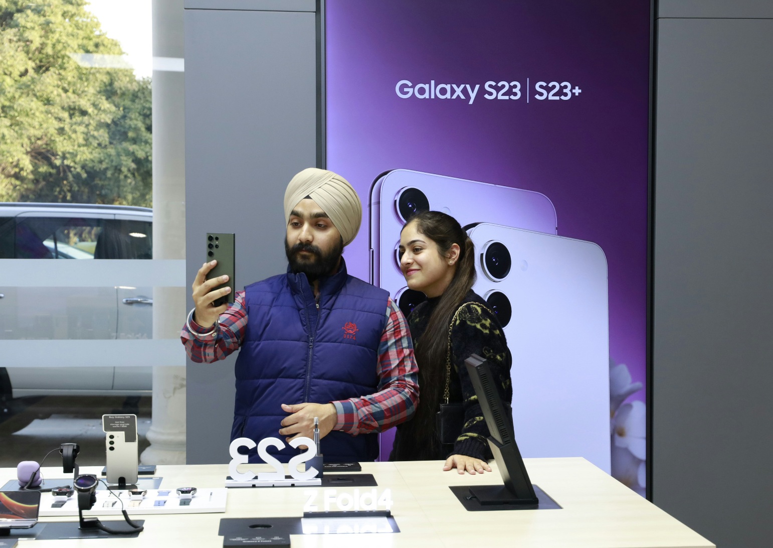 Plugged mobile S23 to win10 have always full access India.jpg