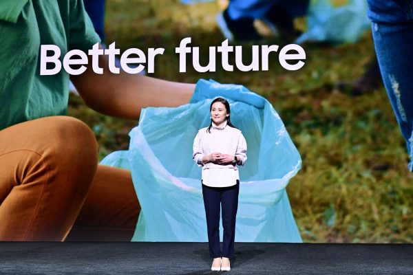 A laptop CES 2023 Inhee-Chung-CES-2023-600x400.jpg
