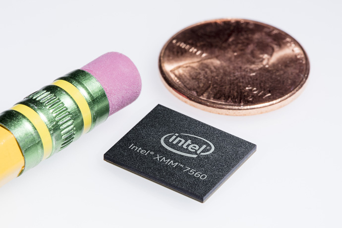 Intel and VMware extend virtualized radio access networks (RAN) for 5G Intel-5G-modem-XMM-7560.jpg