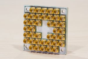 Intel Unveils New Tools in Its Advanced Chip Packaging Toolbox Intel-Quantum-17-Qubit-2-300x200.jpg