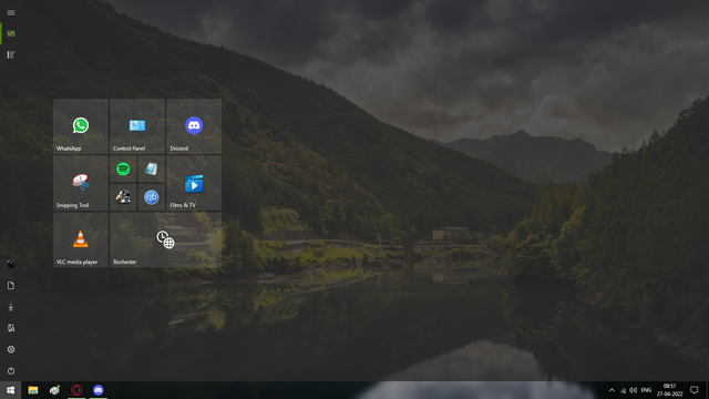 Start menu is transparent after updating. Restarting the PC and Windows Explorer didn't solve ior0khwirzv81.png