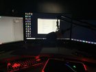 How do I fox the size of the taskbar on the right monitor, it is distorted. I did nothing... -jLjD5m6_DCu3dmWFJIE6ibWr8yFYyHolQiSOCOtaVo.jpg