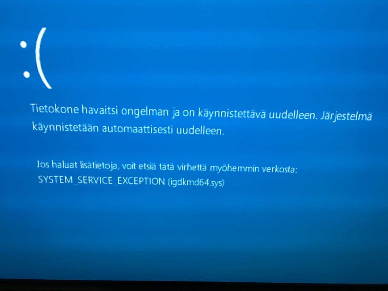 BSOD igdkmdnd64.sys SYSTEM_SERVICE_EXCEPTION KdX1s.jpg