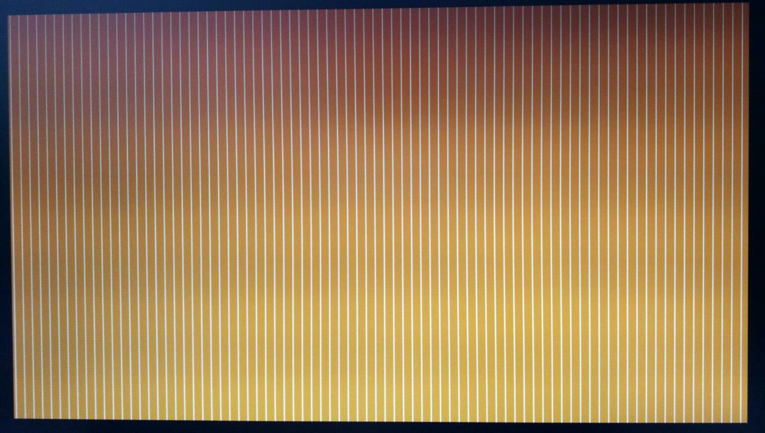 Orange screen with vertical white lines on startup KGNmd.jpg
