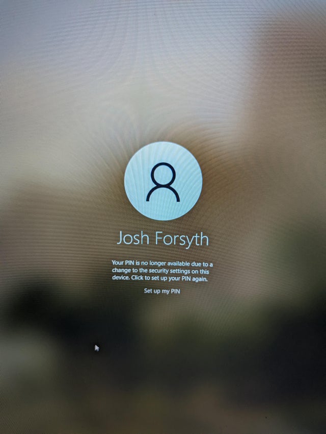 Thanks Microsoft, hopefully my professor will understand why I couldn't turn in my project l8xdhlkahkh81.jpg