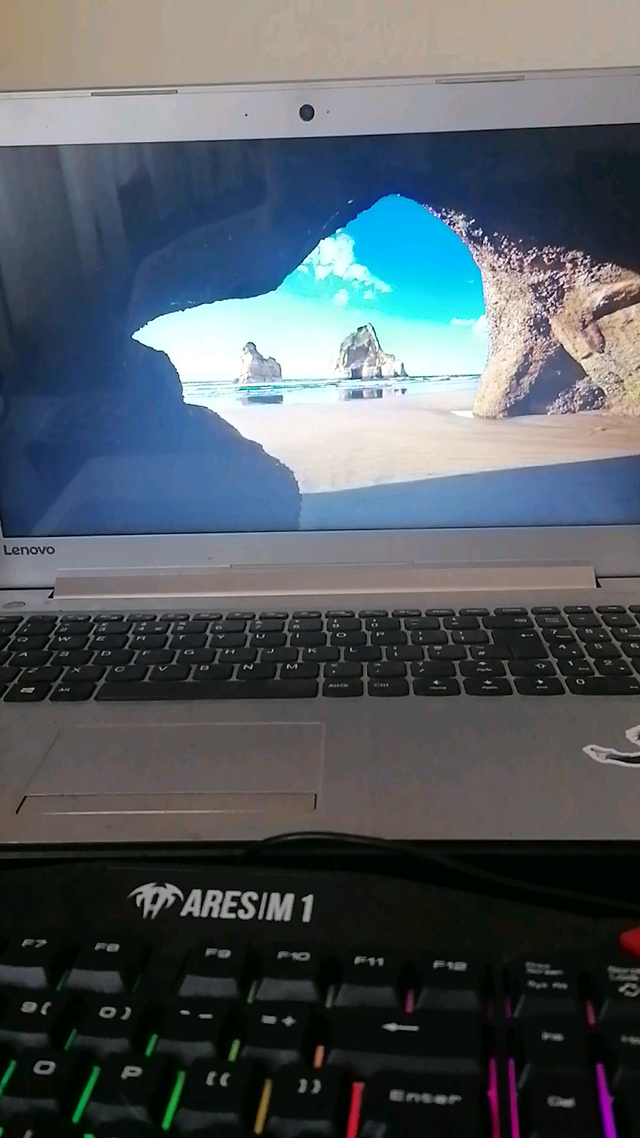 hello, i ve got this problem yesterday aftwr completing an update, if i try to go in... lee8TE7frs1snRmHQJ9ktWpRbm8j4gsFZMyEZZWubfo.png