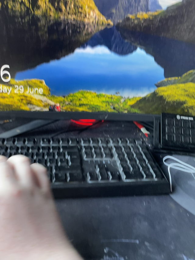 My keyboard and mouse is on but they are not working it works in bios but I’ve watched... N_iC0Q_zsYD26TPTxCefgi4HpfXvJS4eajwFL3pw2iE.png