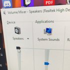 Found this happening recently and don’t know how to fix it. Happens in some games with... -nCDuUECC1YLUmgPmJ7V4_kfAOBruL7T_Xmz61wKhKo.jpg