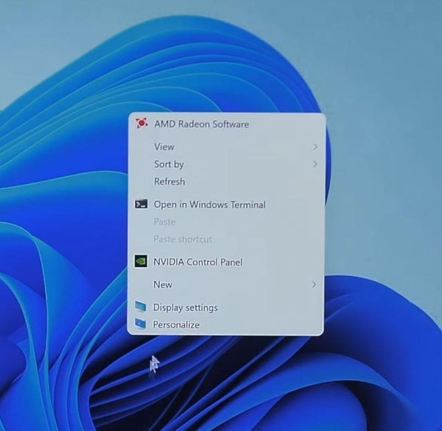 The legacy context menu seems more aligned with fluent design in Windows 11 oyymky39ir571.jpg