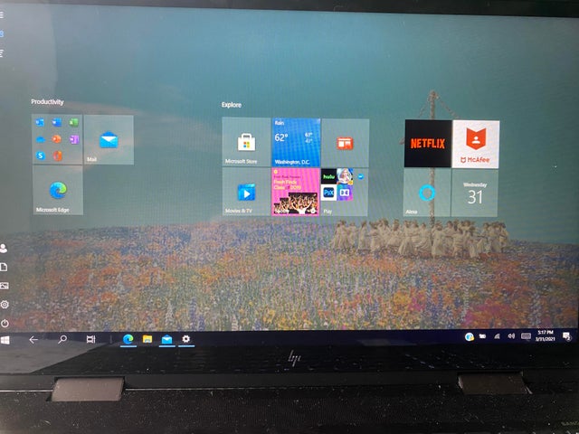 My computer updated a few weeks ago and this is what the desktop was like when it turned... pjugaw4ckfq61.jpg