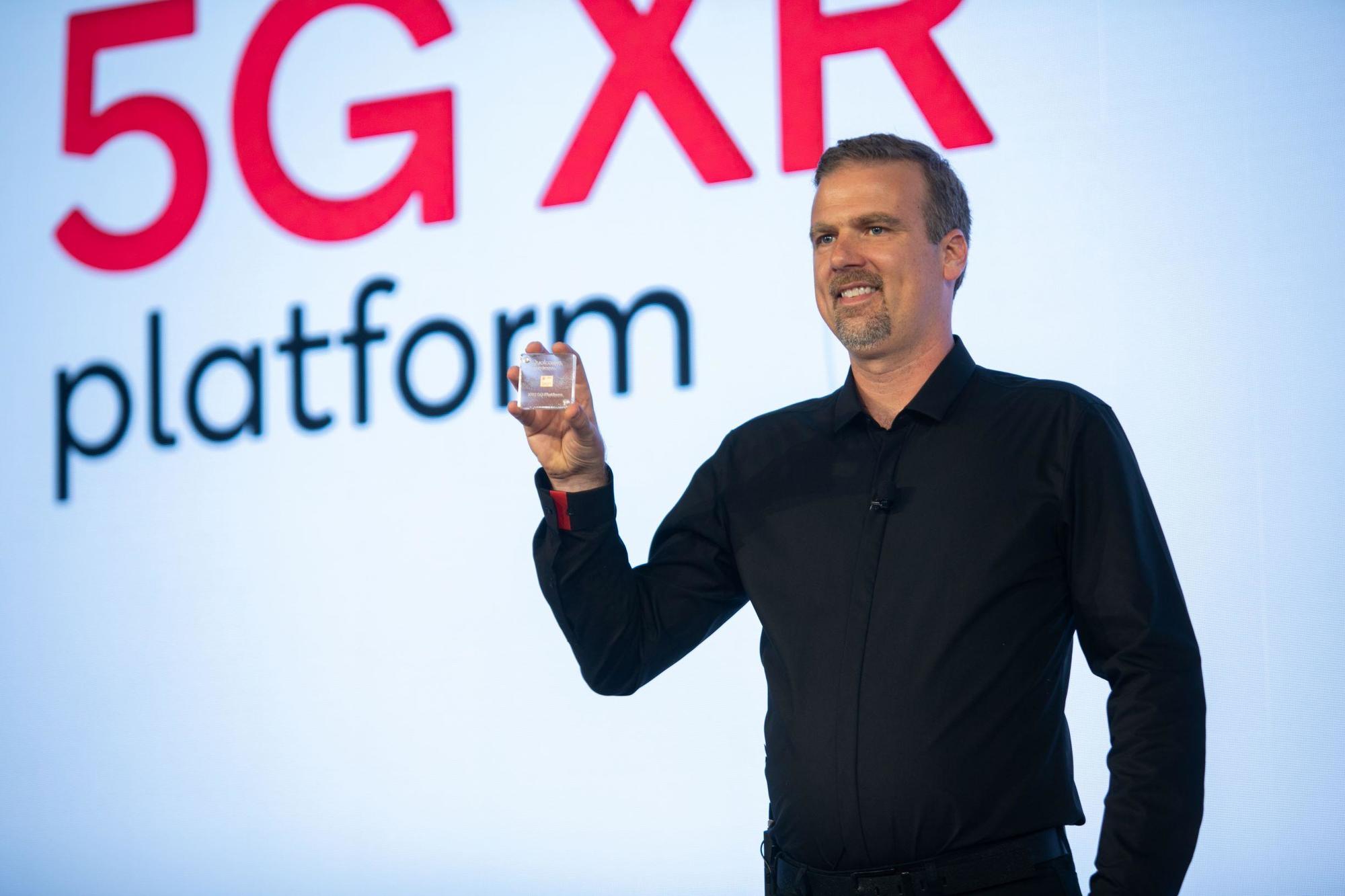 Qualcomm Snapdragon XR2 first 5G supported extended reality platform qualcomm_snapdragon_tech_summit_2019_day_3_keynote_0.jpg