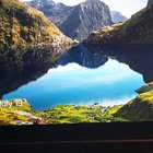 New laptop, login screen just sends me back. riKwsLSn8GOuxoi5jEL_xu2N8nPNiYKsGzLbOEcjJrg.jpg