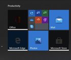 My apps won't start it's been like this for 2 days now. Can someone help me out? RK0aiq4Ee4Fye8O6EwbyXZiWbRov3Wa1VtEe-GT7-TQ.jpg