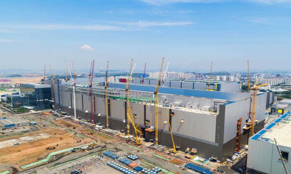Samsung announces new V-NAND memory facility to address future demands Samsung-NAND-Flash-Investment_main1.jpg