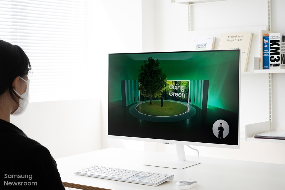 Samsung M7 Series 43” LS43BM700UUXUF - why so cheap? Smart_Monitor_Review_main5.jpg