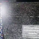 Some of my apps turned into this weird graphics thingy.. anyone knows what is going on? SuvfIajjZkLJ4qvwStuX3-bxw13ozazOUf7yp-CTR64.jpg