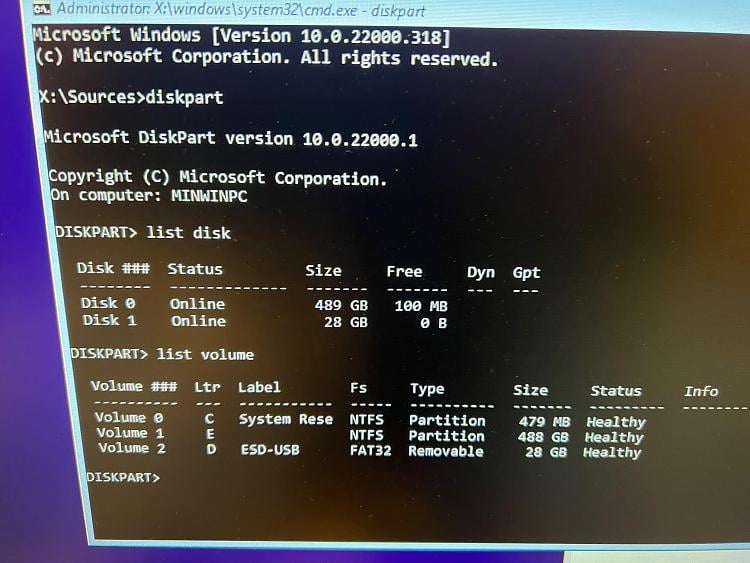 Stuck on "choose operating system: 10/11" screen during update from win 10 to 11 transferring-restoring-win-10-system-new-win-11-computer-screen-shot-xps-booted-installation-usb.jpg