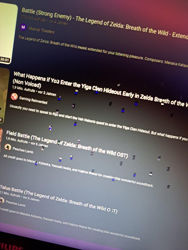 weird graphic artefacts appearing all over my screens tsfsey615oua1.jpg