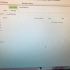 so i recently got my friend a windows 10 and his disk has literally nothing on it please help UD1dUXQqUPl9GdbTbbX_FsrCKq1U8q3sIg7vveFqIro.jpg